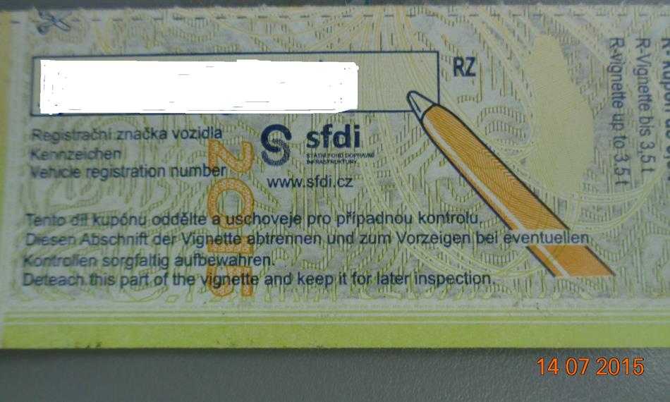 2015-7-29-936ústřižek o podezřelé dálniční známky 14.7. 2015 .jpg